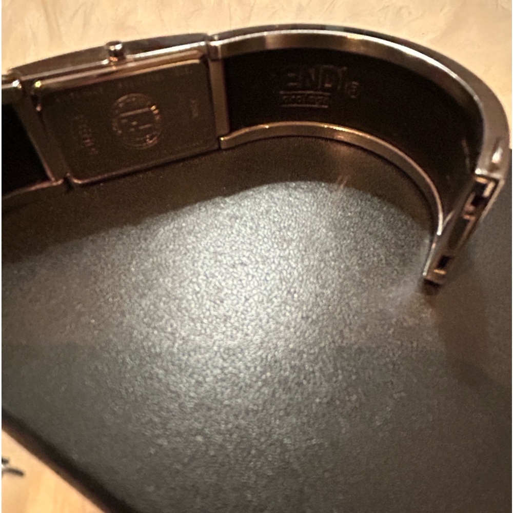 Fendi Black and Silver Women's Watch - Picture 9 of 9